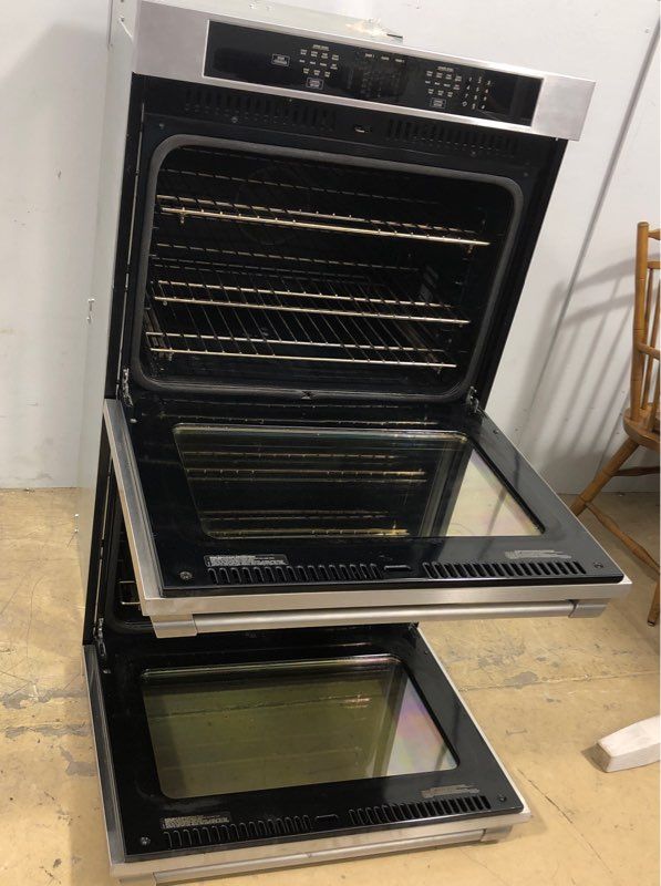 Dacor - Professional Built-In Double Electric Convention Oven - Stainless Steel