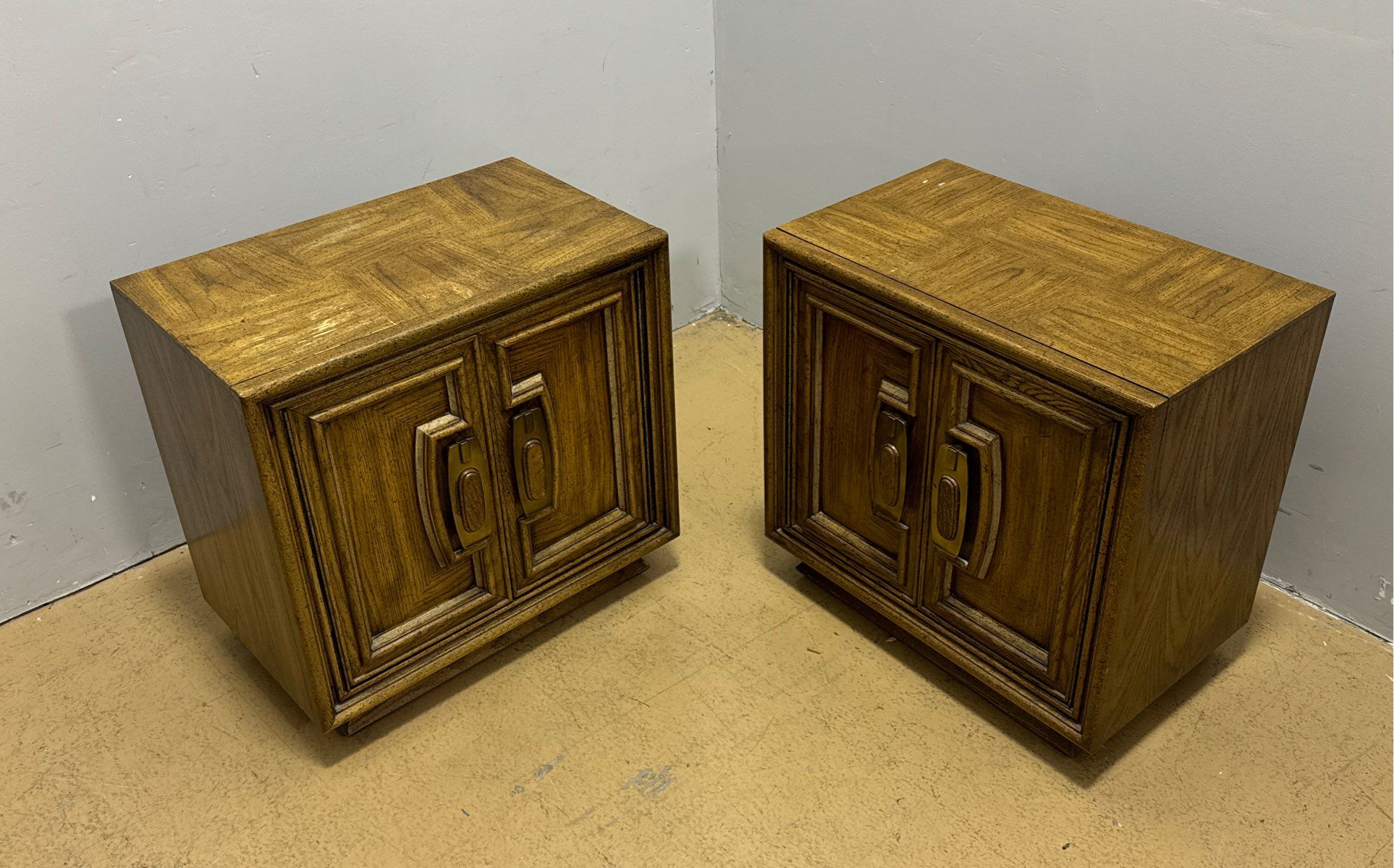 1970s Pair of Mid Century Modern Oak Wood Nightstands - Brass Handles- Furniture