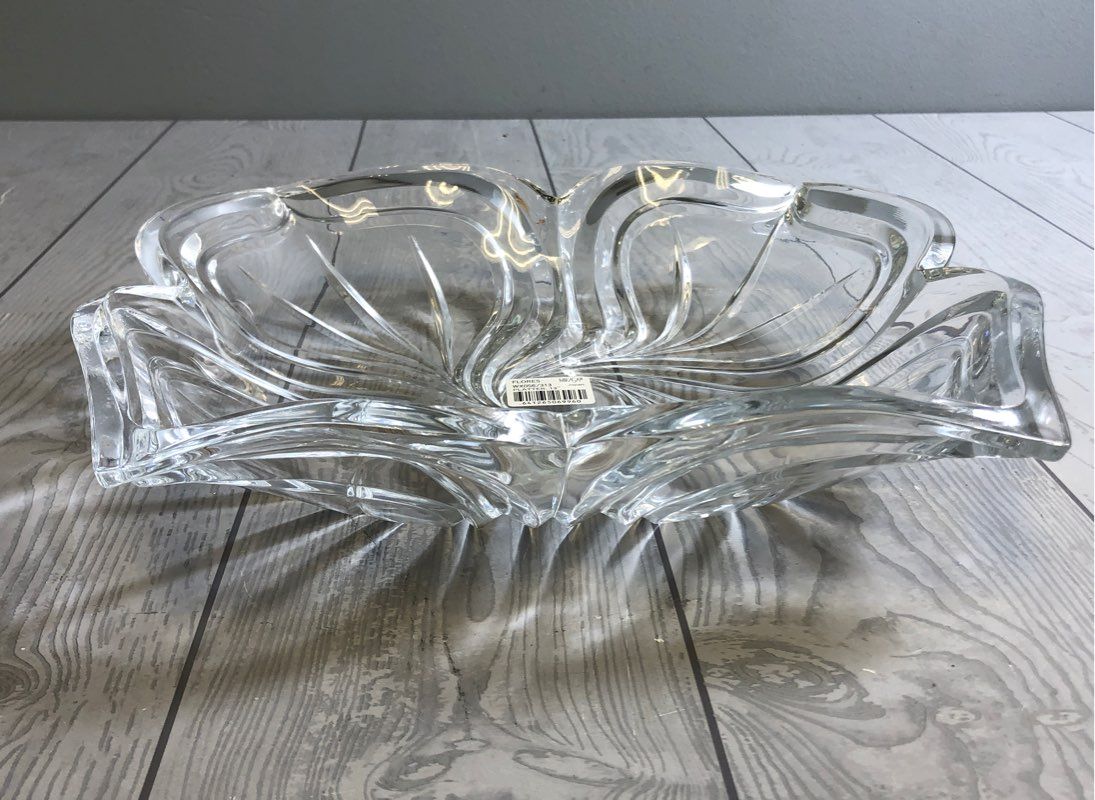 MIKASA Flores WX056/719 Crystal Sweet Candy Dish Trinket Bowl 6.5" X 5.5" X2"