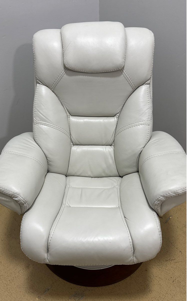 Comfy Mid-Century Modern White Pleather Recliner Chair with Footrest - Furniture