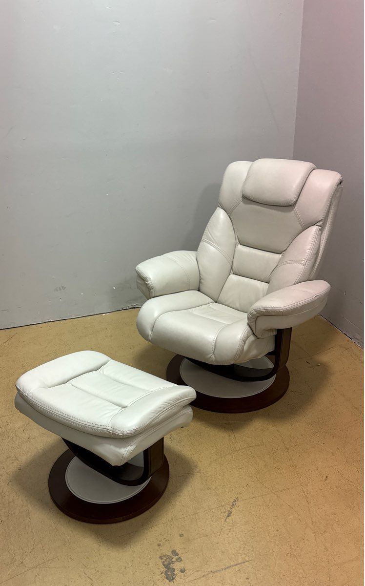 Comfy Mid-Century Modern White Pleather Recliner Chair with Footrest - Furniture