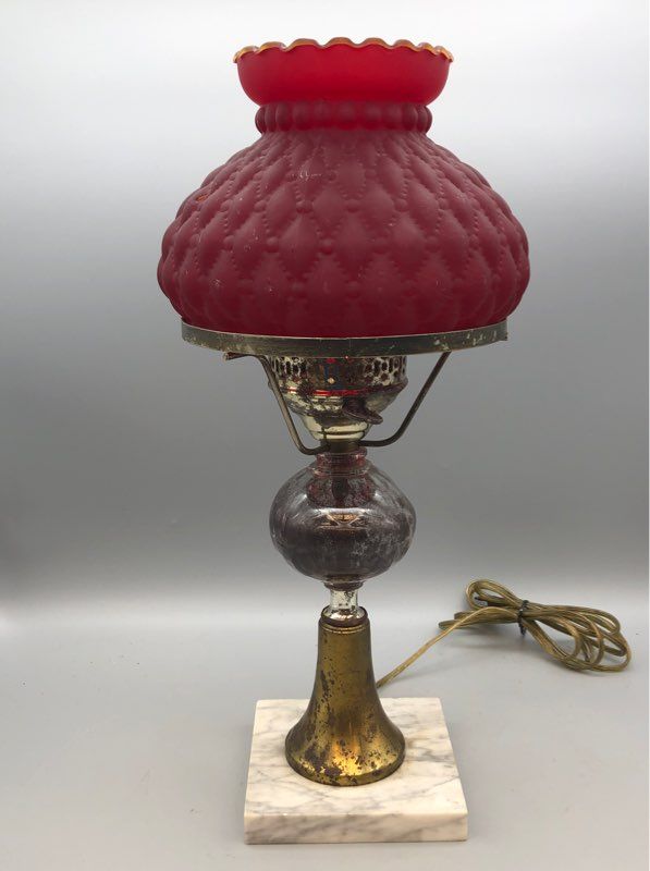ANTIQUE RUBY SATIN QUILTED DIAMOND BRASS GONE WITH THE WIND LAMP ELECTRIFIED