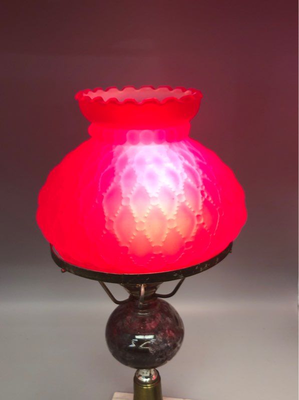 ANTIQUE RUBY SATIN QUILTED DIAMOND BRASS GONE WITH THE WIND LAMP ELECTRIFIED