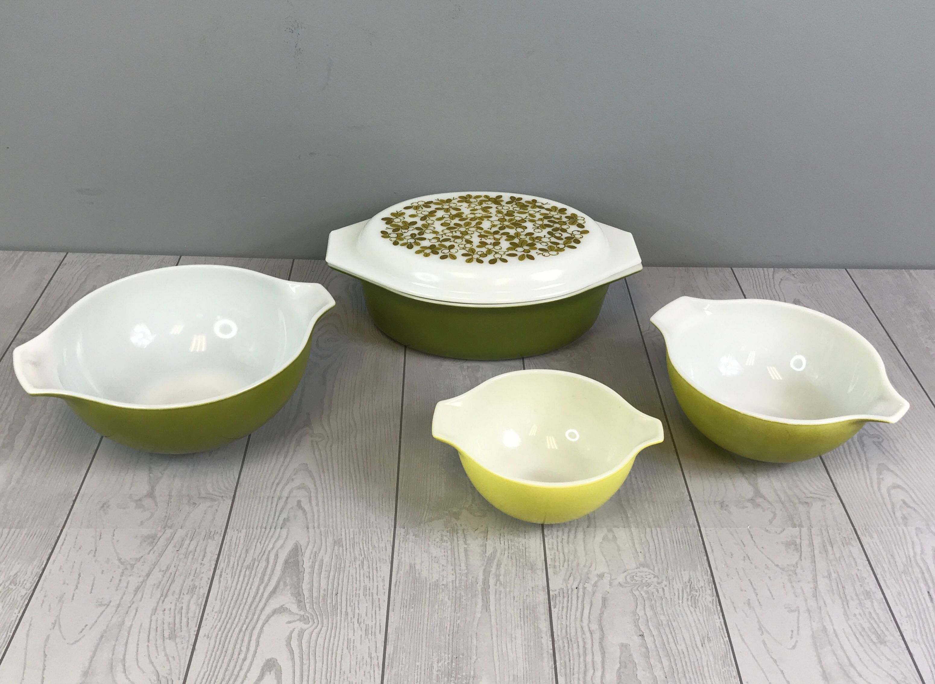 Three Green Pyrex Nesting Bowls And A Spring Blossom Casserole Dish- Vintage