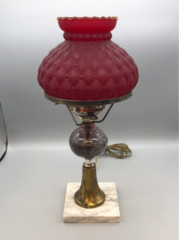 ANTIQUE RUBY SATIN QUILTED DIAMOND BRASS GONE WITH THE WIND LAMP ELECTRIFIED