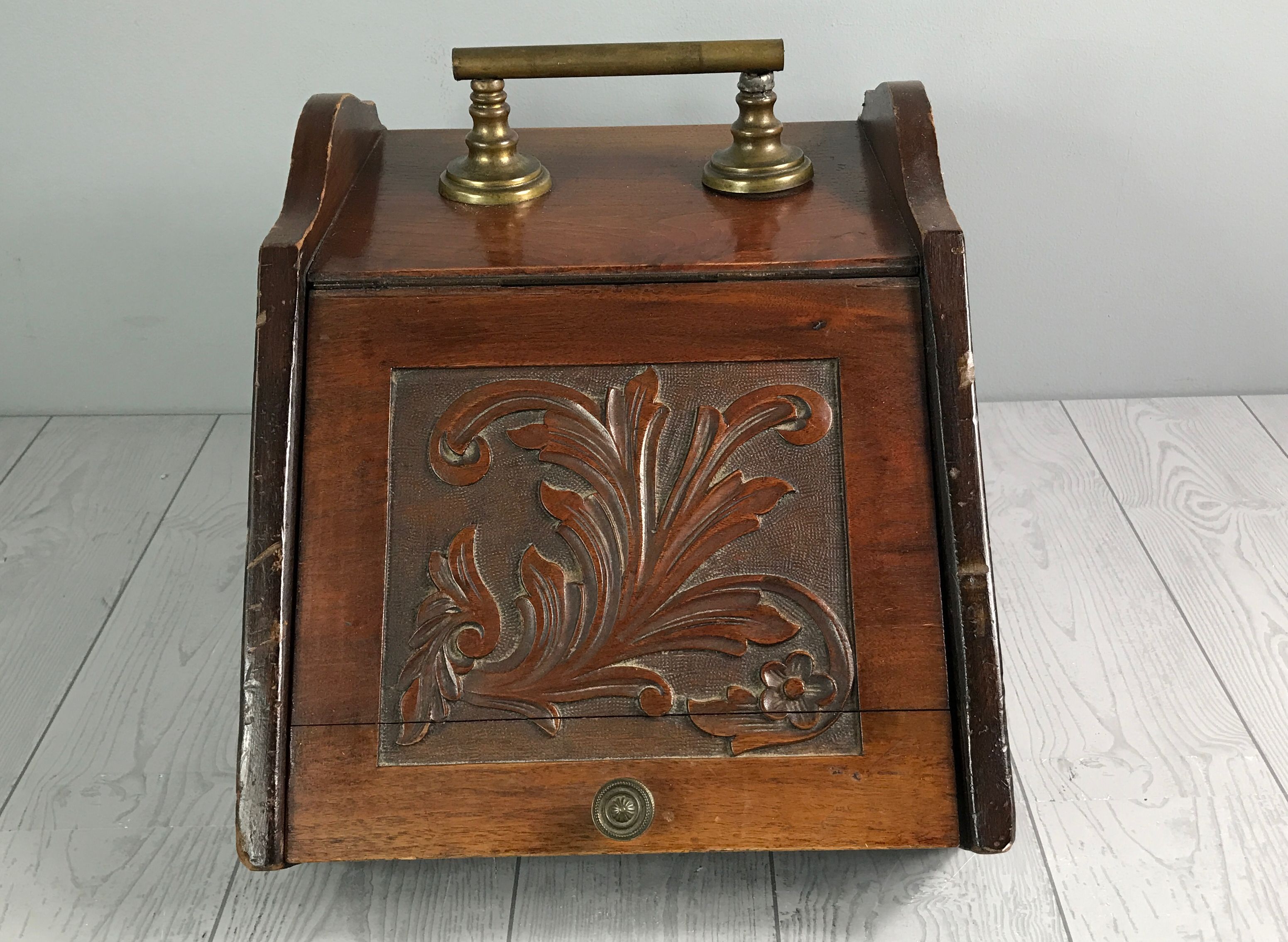 Oak Coal Box w/ Decorative Inlay Lift Up Lid in Front and Brass Carrying Handle