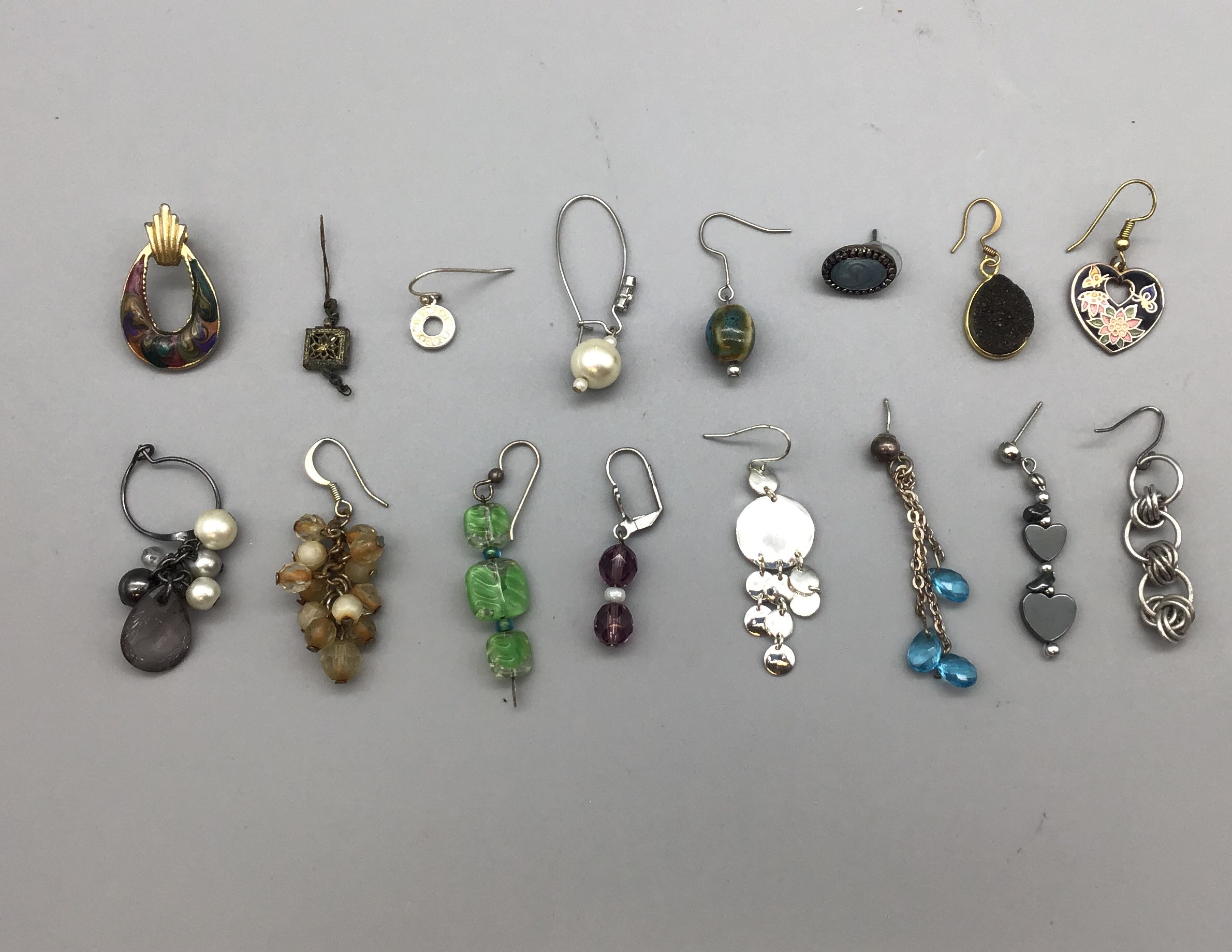 0.75 Pounds of Unbranded Multicolor Mixed Costume Jewelry Earrings - Repurposing