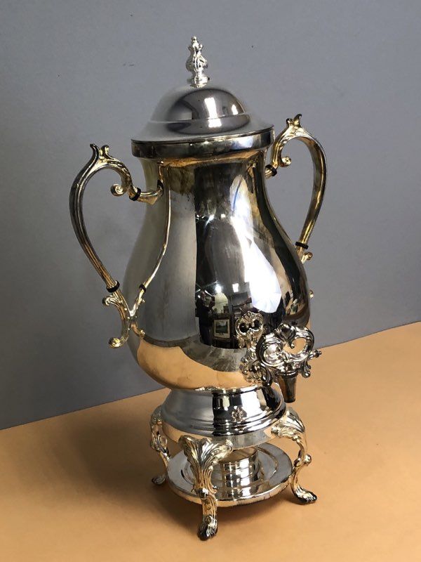 Silverplate Vintage Trophy Style Silverware Coffee/Tea Pot Warmer With Lid