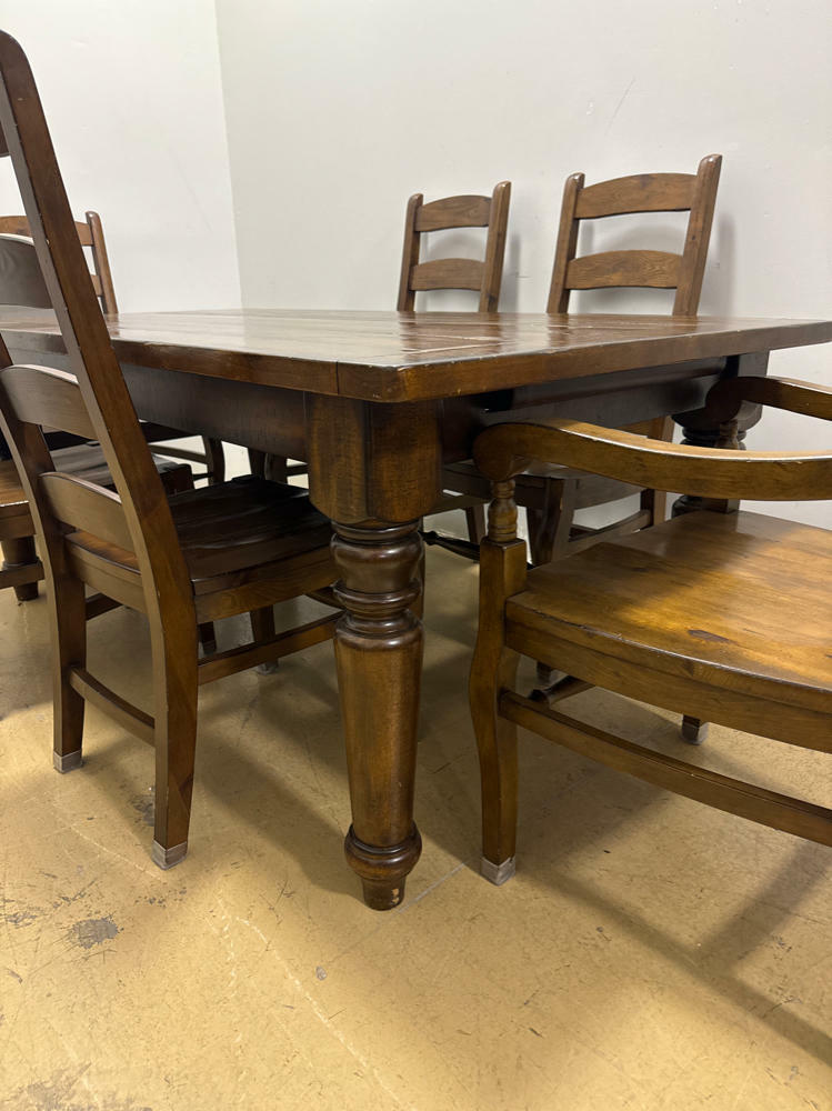 Beautiful Brown Wood Pottery Barn Dining Table with 6 Chairs and Extensions - Very Good