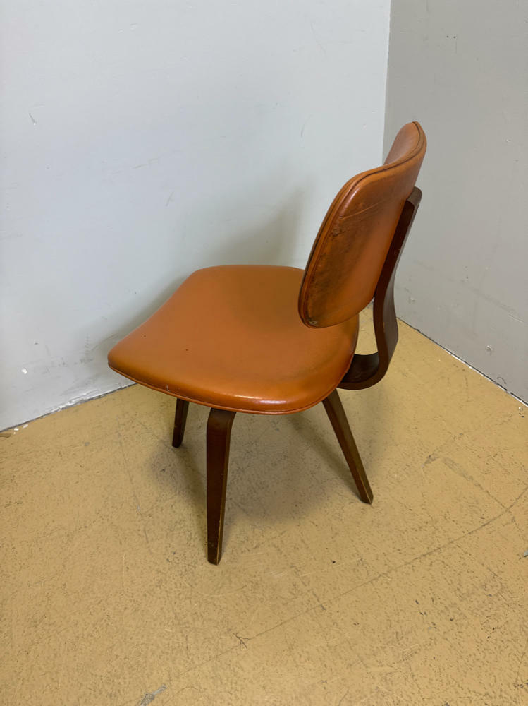 Thonet Mid Century Modern Light Brown Pleather Accent Chair with Dark Brown Legs - Good