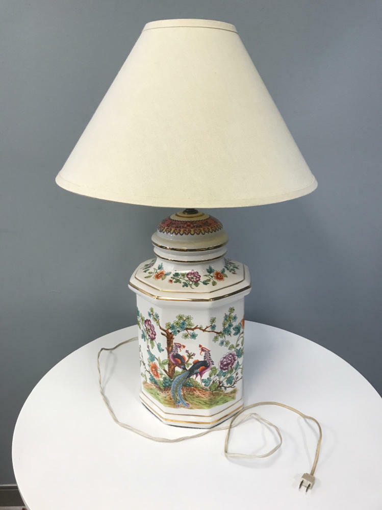 Large Dale Vintage Asian Style Table Lamp Base and Shade - Beautiful Detailing - Very Good