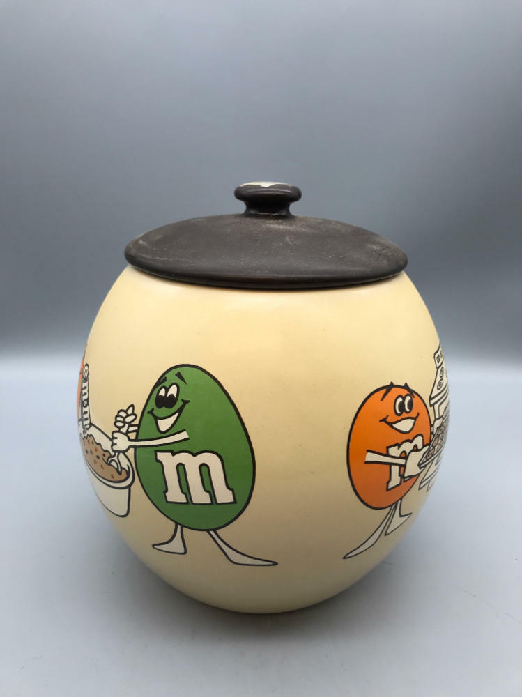 M&M Candies Cookie Jar with Lid RARE COLLECTIBLE 1982 M&Ms Mars Inc. Collectible - Good