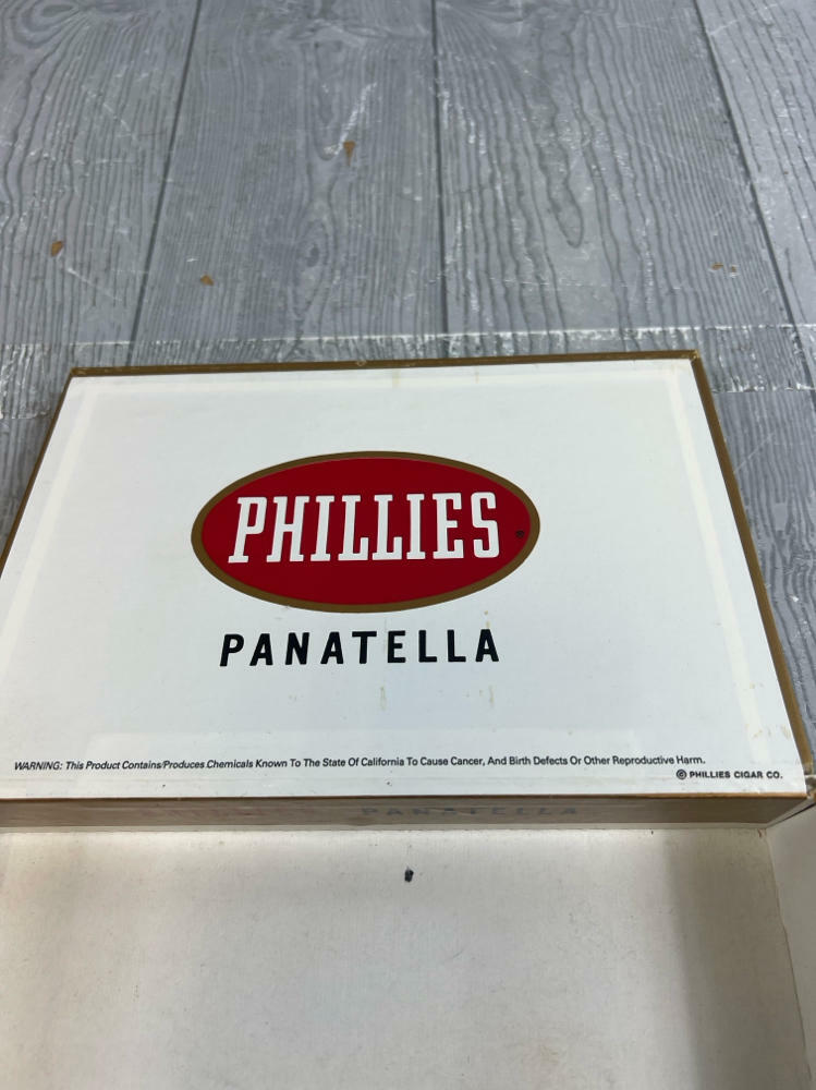 Cigar Box Phillies Panatella Bayuk Cigars Florida - Empty Collectors Cigar Box - Very Good