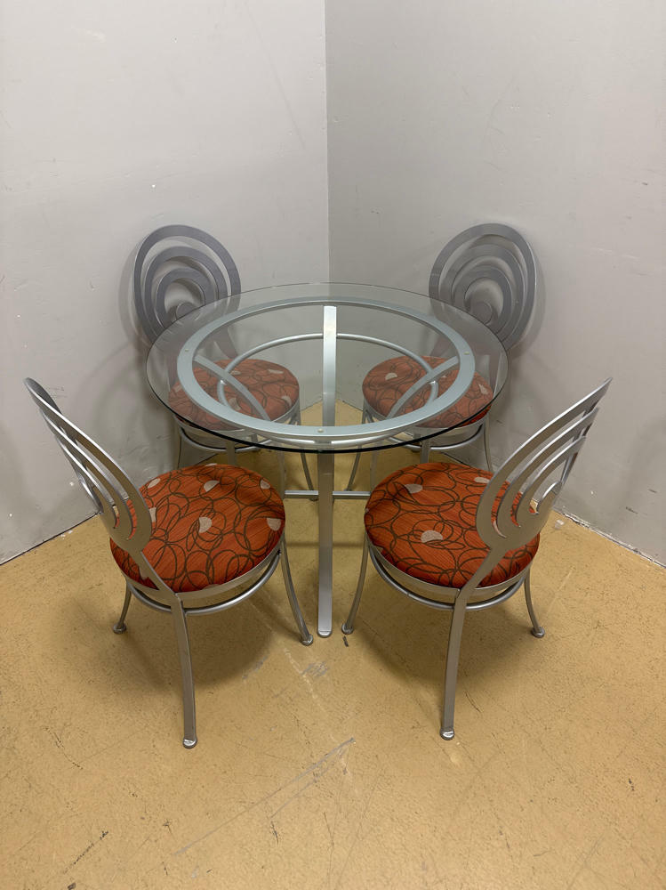 "Johnston Casuals Furniture" Metal Glass Top Dining Set with Four Chairs - Good