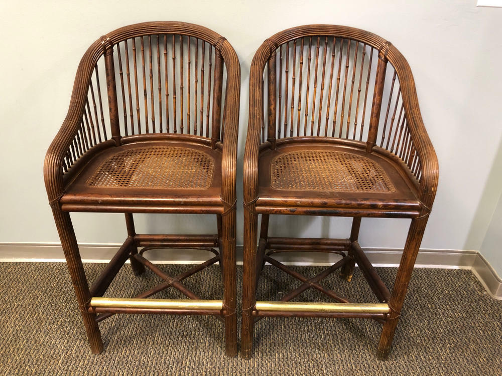 Set of 2 Gorgeous Mid Century Brighton Pavilion Scorched Bamboo Cane Bar Stools - Good